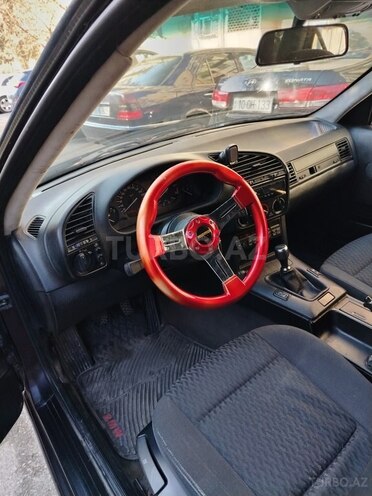 BMW 328 1993, 390,000 km - 2.8 l - Bakı