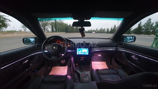 BMW 528 1999, 301,285 km - 2.8 l - Hacıqabul