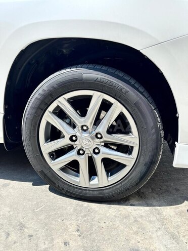 Lexus LX 570 2012, 110,000 km - 5.7 l - Bakı