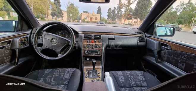 Mercedes E 230 1996, 323,000 km - 2.3 l - Gəncə