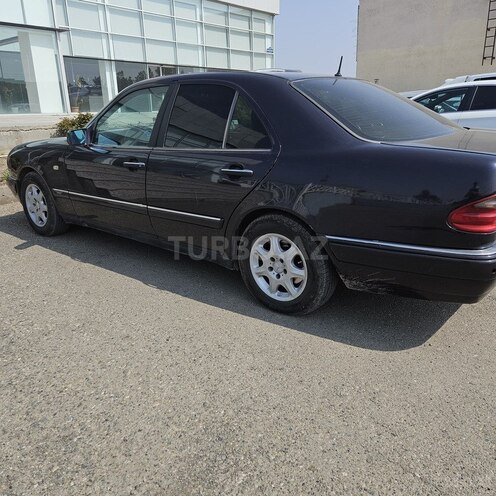 Mercedes E 230 1996, 323,000 km - 2.3 l - Gəncə