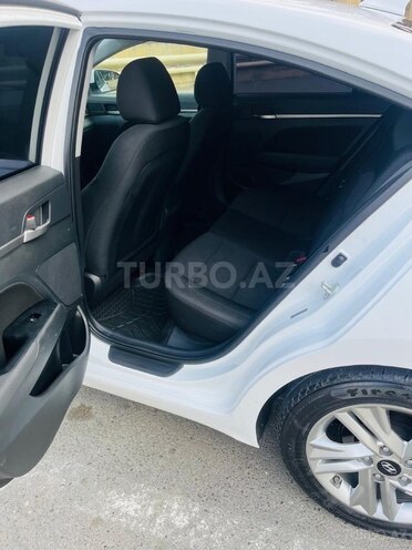 Hyundai Elantra 2020, 117,777 km - 2.0 l - Bakı