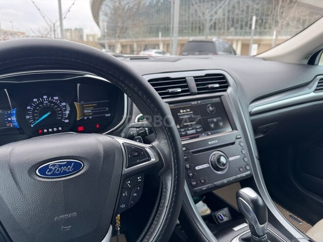Ford Fusion (North America) 2015, 188,000 km - 2.0 л - Bakı