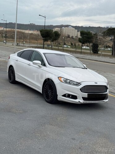 Ford Fusion (North America) 2015, 188,000 km - 2.0 л - Bakı