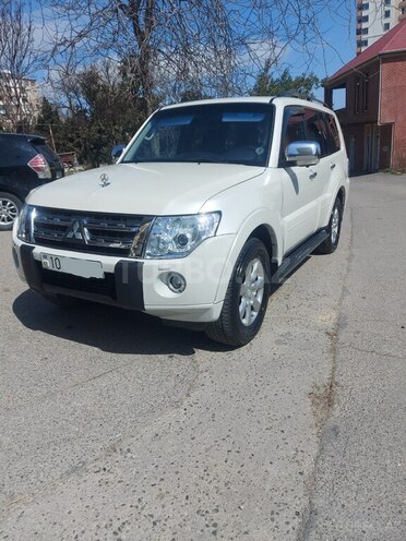 Mitsubishi Pajero 2010, 185,000 km - 3.5 l - Bakı