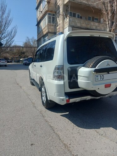 Mitsubishi Pajero 2010, 185,000 km - 3.5 l - Bakı