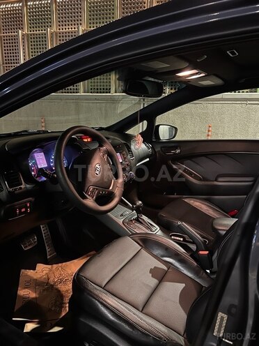 Kia Forte 2015, 263,932 km - 1.6 l - Bakı