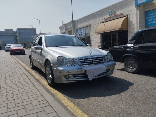 Mercedes C 180 2005, 415,000 km - 1.8 л - Şəmkir