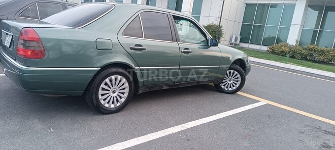 Mercedes C 200 1995, 400,000 km - 2.0 л - Zaqatala