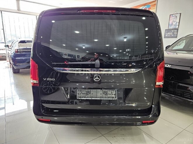Mercedes V 250 2021, 4,000 km - 2.0 л - Bakı