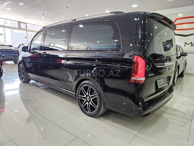 Mercedes V 250 2021, 4,000 km - 2.0 л - Bakı