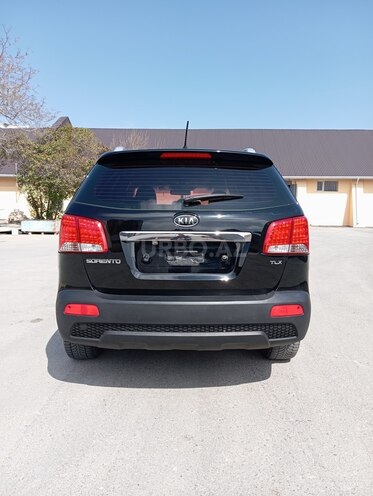 Kia Sorento 2011, 137,800 km - 2.0 l - Bakı