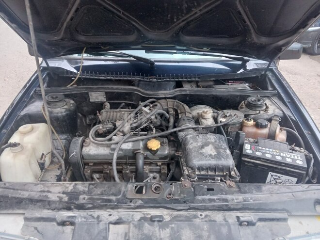 LADA (VAZ) 2115 2009, 95,000 km - 1.5 л - Bakı