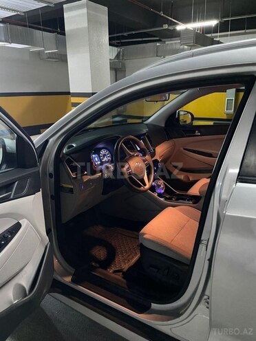 Hyundai Tucson 2016, 175,000 km - 2.0 l - Bakı