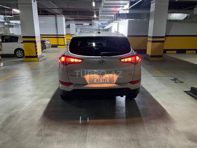 Hyundai Tucson 2016, 175,000 km - 2.0 l - Bakı