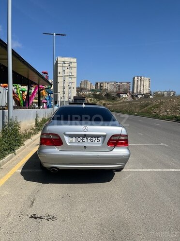 Mercedes  1998, 428,000 km - 2.3 l - Bakı