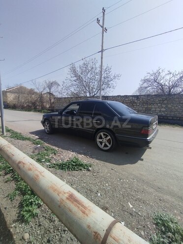 Mercedes E 200 1993, 415,300 km - 2.0 l - Şəmkir