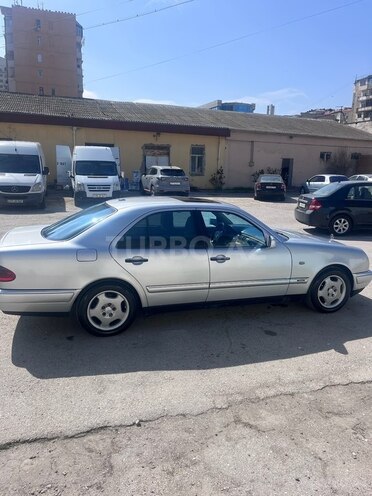 Mercedes E 300 d 1999, 346,000 km - 3.0 l - Bakı