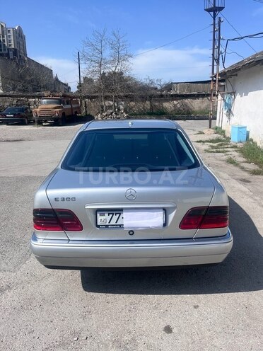 Mercedes E 300 d 1999, 346,000 km - 3.0 l - Bakı