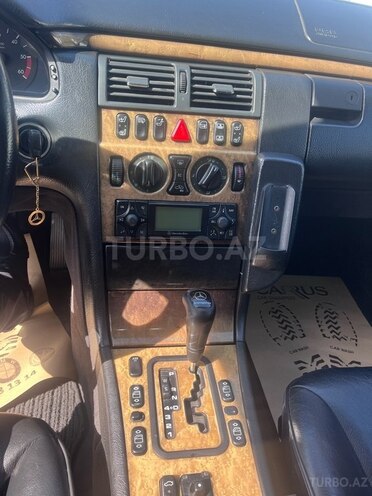 Mercedes E 300 d 1999, 346,000 km - 3.0 l - Bakı
