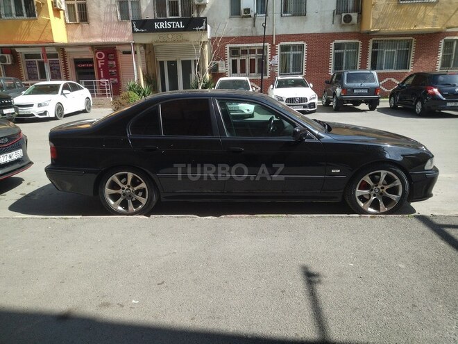 BMW 525 2000, 300,000 km - 2.5 л - Bakı