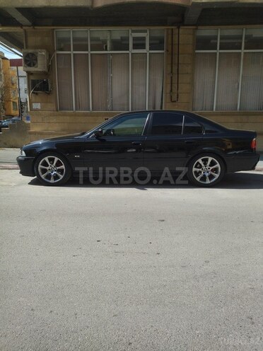 BMW 525 2000, 300,000 km - 2.5 л - Bakı