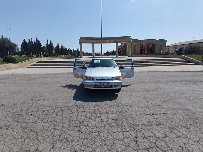LADA (VAZ) 2115 2001, 525,300 km - 1.5 l - Salyan
