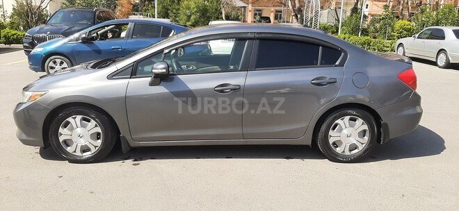 Honda Civic 2011, 330,000 km - 1.5 l - Bakı