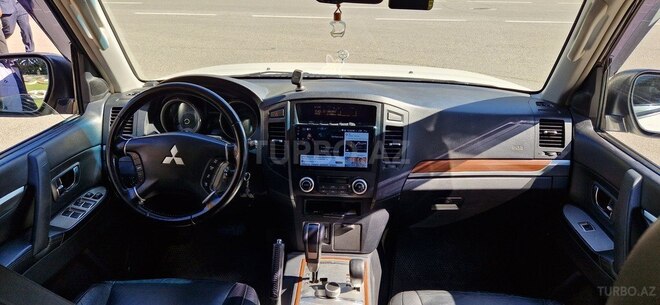 Mitsubishi Pajero 2008, 226,000 km - 3.0 l - Mingəçevir
