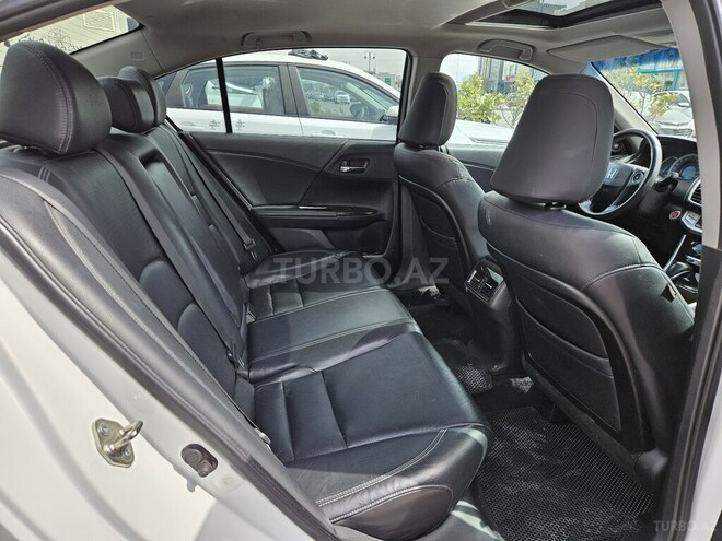 Honda Accord-16