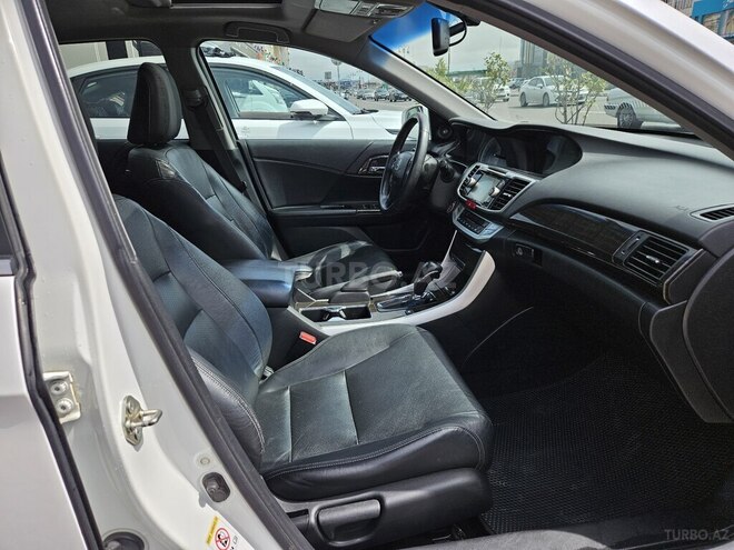 Honda Accord-17