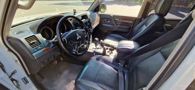 Mitsubishi Pajero 2008, 226,000 km - 3.0 l - Mingəçevir