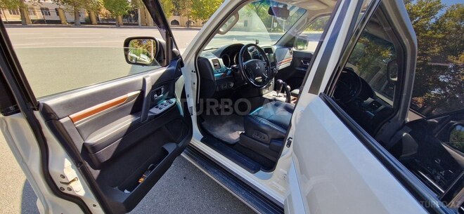 Mitsubishi Pajero 2008, 226,000 km - 3.0 l - Mingəçevir