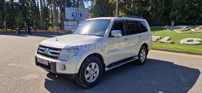 Mitsubishi Pajero 2008, 226,000 km - 3.0 l - Mingəçevir