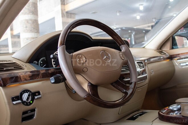 Mercedes S 500 2006, 234,000 km - 5.5 л - Bakı
