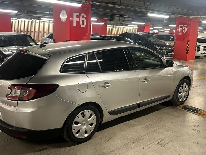 Renault Megane 2011, 400,000 km - 1.5 l - Gəncə