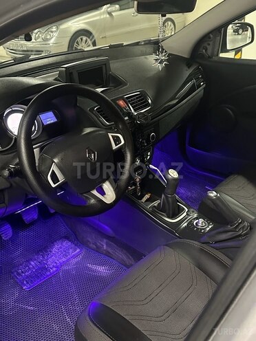 Renault Megane 2011, 400,000 km - 1.5 l - Gəncə