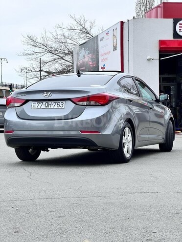 Hyundai Elantra 2015, 187,682 km - 1.8 л - Bakı