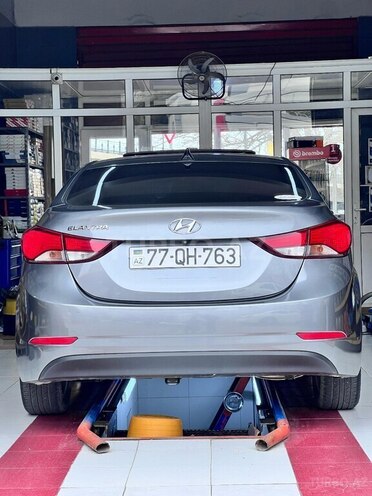 Hyundai Elantra 2015, 187,682 km - 1.8 л - Bakı