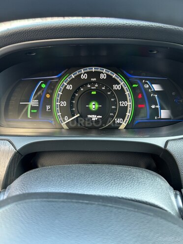 Honda Accord-19