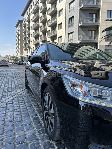 Honda Accord-5