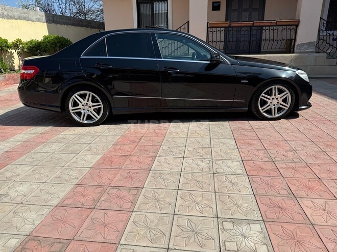 Mercedes E 350 2009, 142,000 km - 3.5 l - Bakı