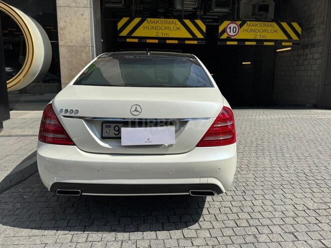 Mercedes S 500 2011, 242,000 km - 4.7 л - Bakı