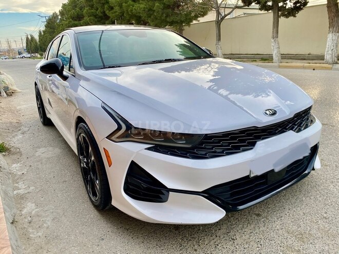 Kia K5-10