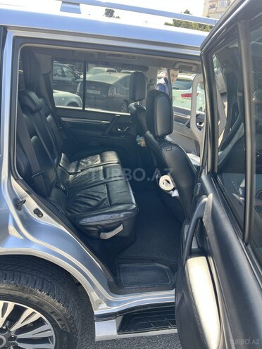 Mitsubishi Pajero 2006, 289,718 km - 3.2 л - Gəncə