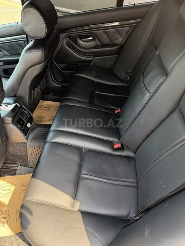 BMW 523 2000, 268,000 km - 2.5 l - Gəncə