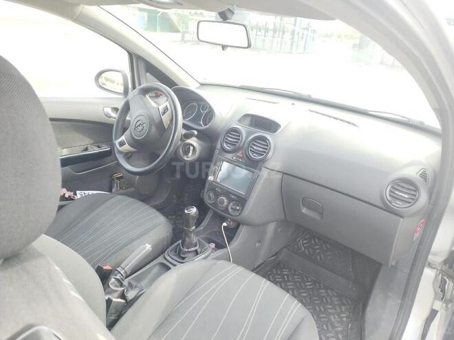 Opel Corsa 2007, 129,000 km - 1.3 l - Bakı