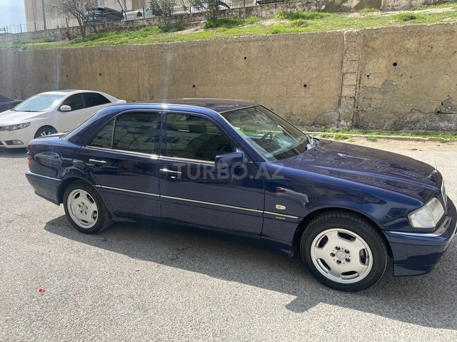 Mercedes C 240 1998, 193,000 km - 2.4 л - Bakı