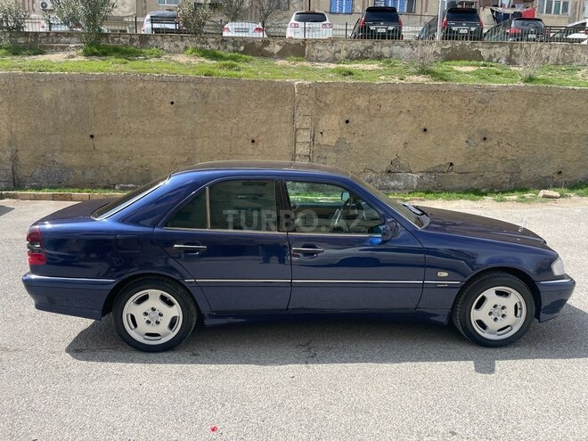 Mercedes C 240 1998, 193,000 km - 2.4 л - Bakı