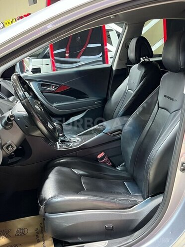 Hyundai Grandeur-12